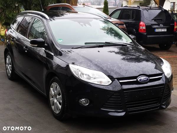 Ford Focus 1.0 EcoBoost Start-Stopp-System TITANIUM X - 4