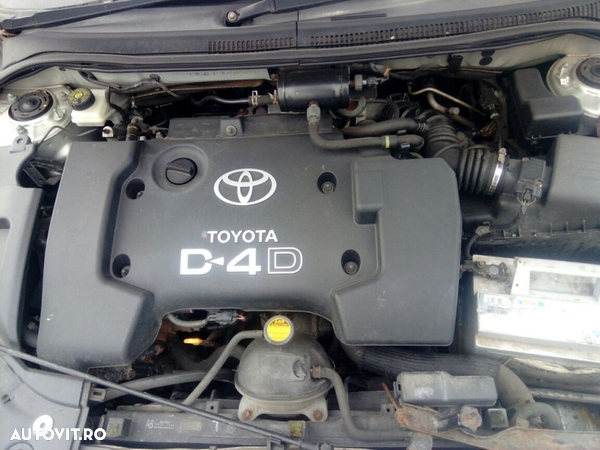 Dezmembrez Toyota Avensis - 5