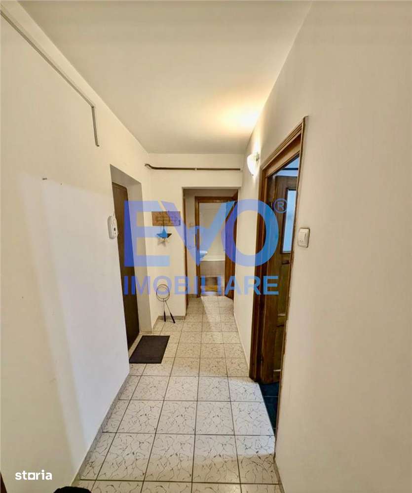 Apartament de vanzare, 2 camere, decomandat, etaj 2, garaj, Arcu, Iasi-0