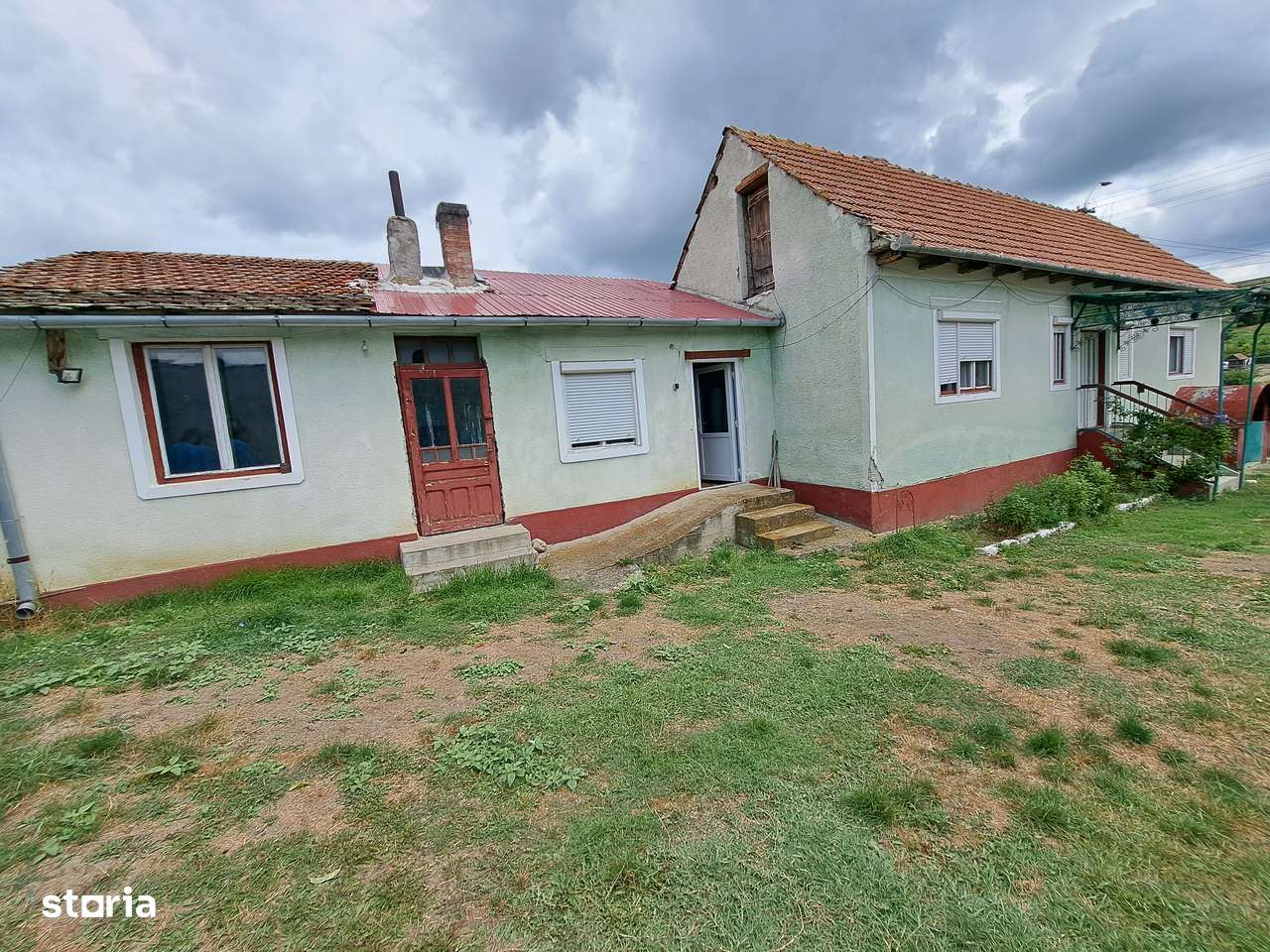 Vanzare casa in Berghin-8