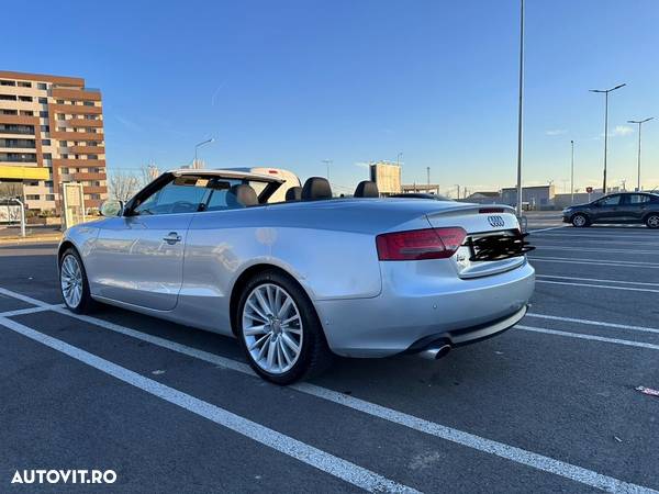 Audi A5 Coupe 2.0 TFSI quattro Stronic - 4