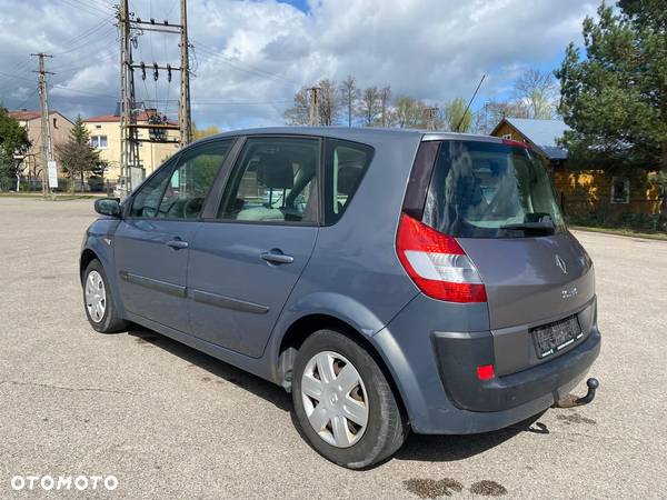 Renault Scenic - 5