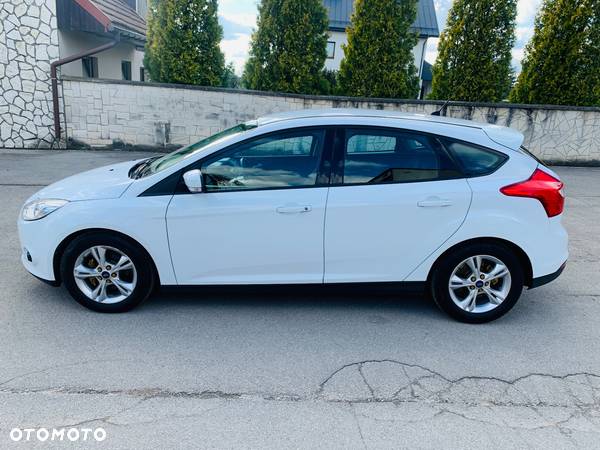 Ford Focus 1.6 TDCi DPF Ambiente - 5