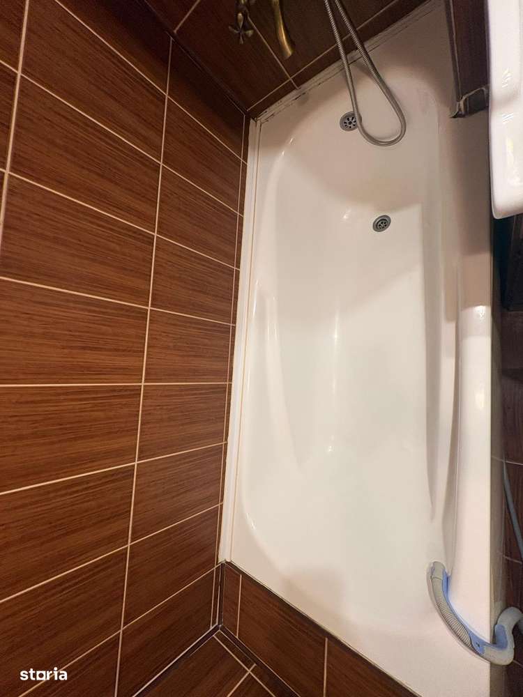 1 cam d 38 mp zona pacurari kaufland 2/8 mob si util 86.500 euro-14