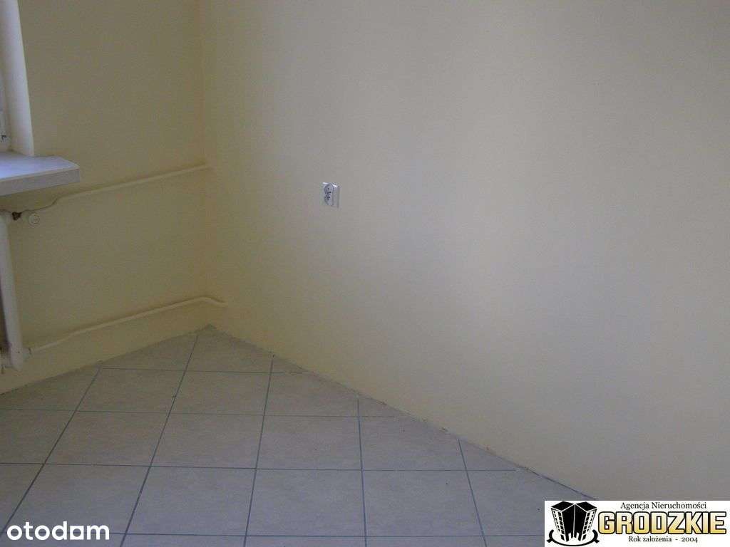 Nieduże,wyremontowane w Przemyślu-3