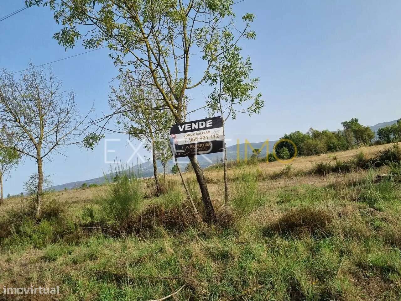 Terreno ao lado da EN 17 Gouveia-Seia - Grande imagem: 2/25