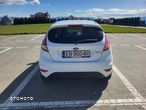 Ford Fiesta 1.25 Titanium EU6 - 4