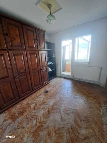 Vanzare - Apartament cu 3 camere, etaj 4, suprafata de 53,25 mp-3