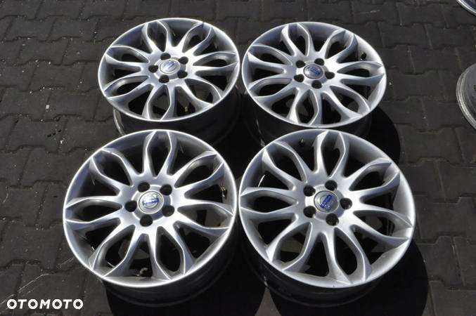 VOLVO C30 S40 FELGI 17 7.0 5X108 ET52.5 30647837 - 1