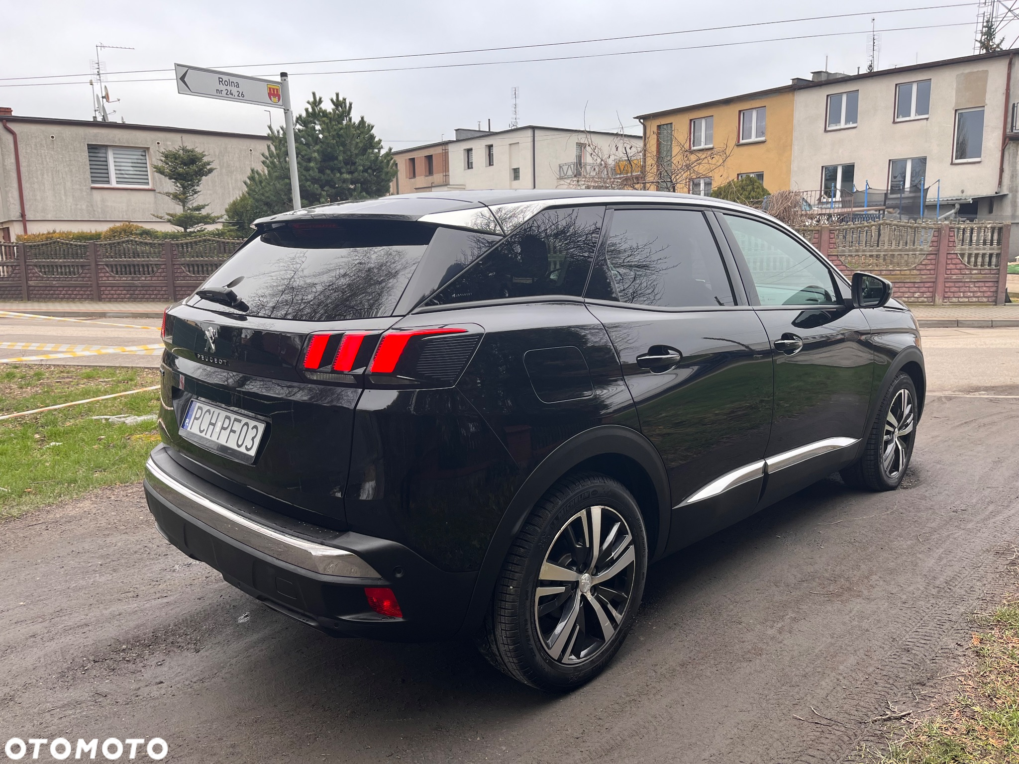 Peugeot 3008 1.2 PureTech Active S&S EAT6 - 8