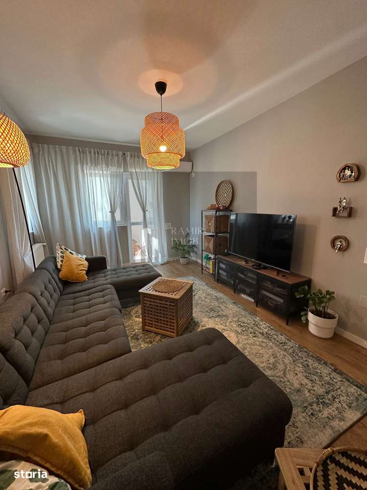 Apartament 3 camere decomandat Kristal Residence Metalurgiei