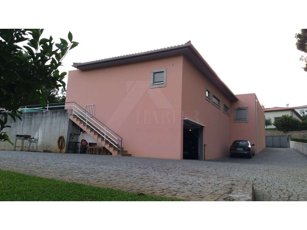 Moradia T3 em Facha, Ponte de Lima-15