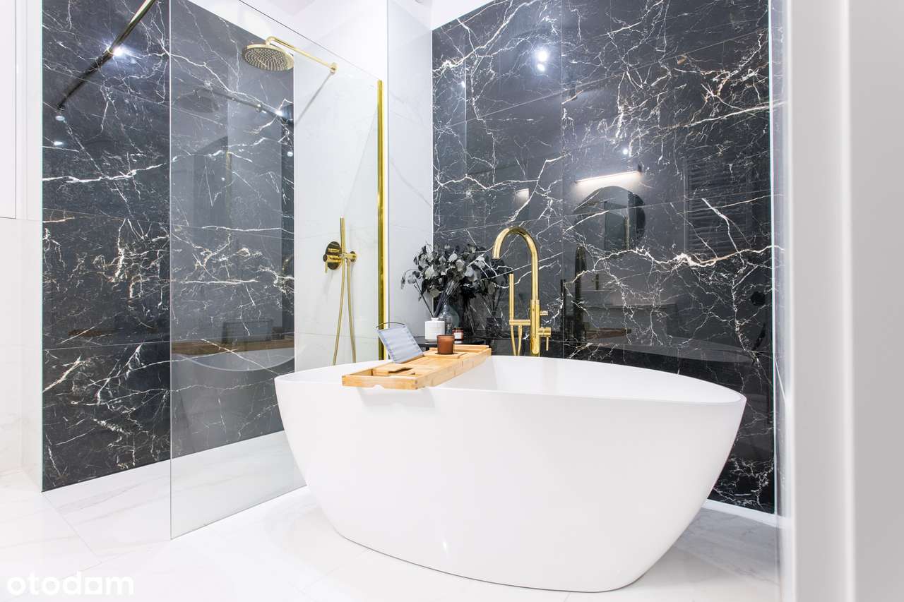 Nowoczesne 2 pokoje | widok na rzekę i zielone patio | centrum miasta-10