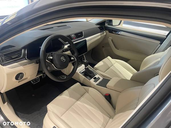 Skoda Superb 2.0 TSI L&K DSG - 5