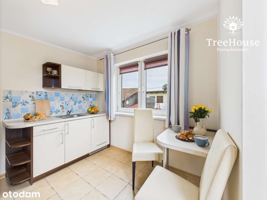 Kawalerka z garażem w centrum Mikołajek - Pełny obrazek: 2/12