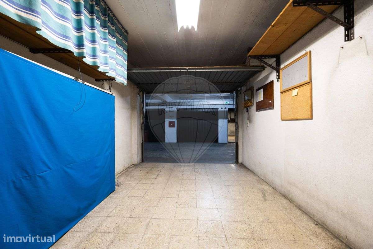 Garagem  para arrendamento - Grande imagem: 4/5
