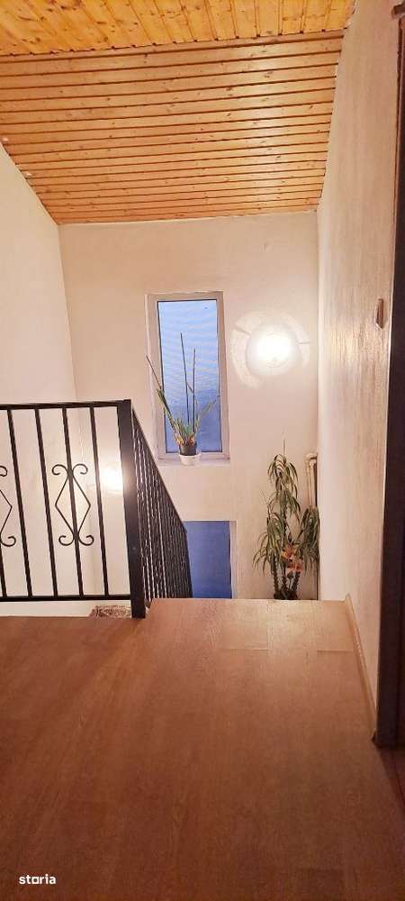 Dudovicești,P+M,461mp,4camere,Bucătărie,2bai,centrală termică,negociab - Imagine principală: 5/20