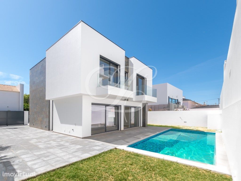 Moradia T3+1 c/ Piscina | Cascais