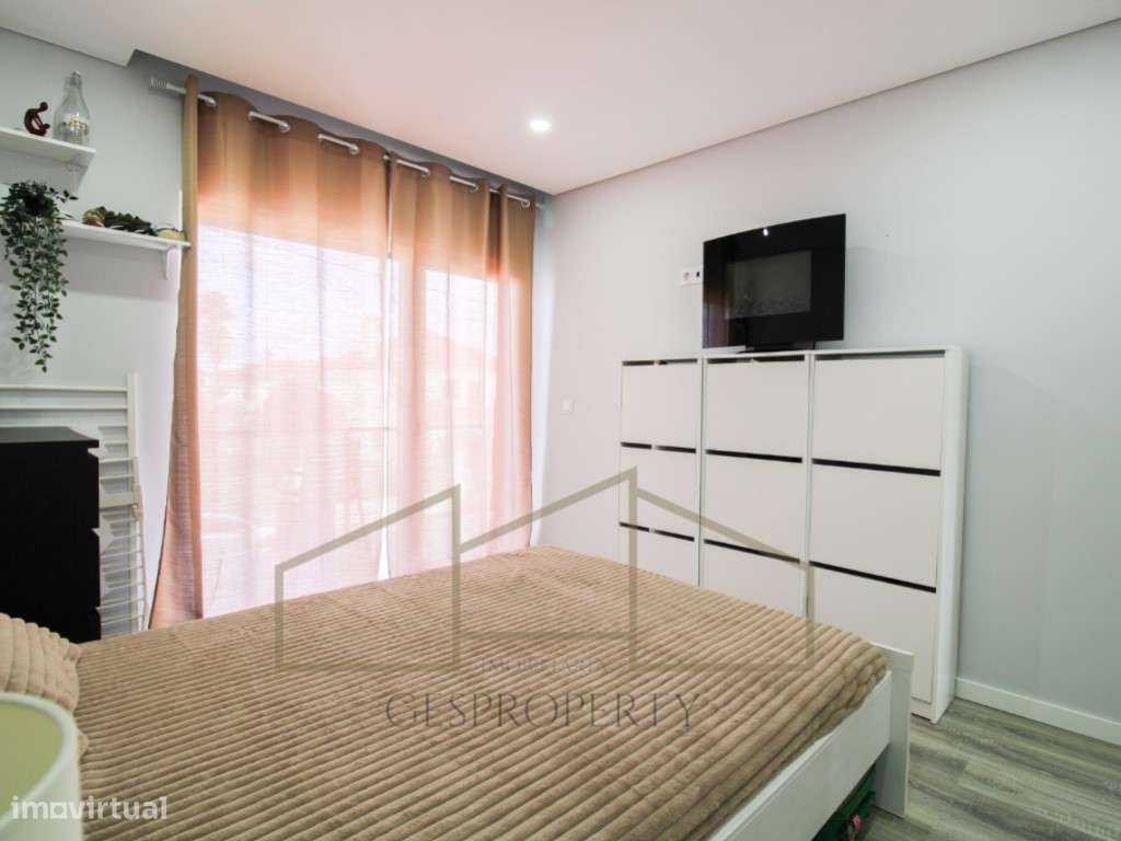 Moradia T3 nos Redondos, em Fernão Ferro-30