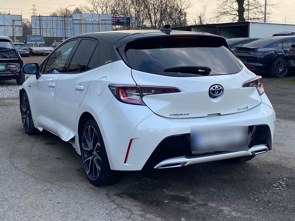 Toyota Corolla Seria E21 2.0 Hybrid GR Sport 2019