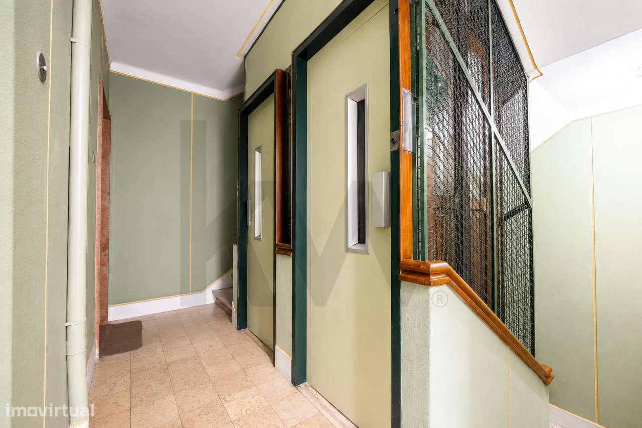 T3 totalmente remodelado junto ao Jardim da Parada | Campo de Ourique-5