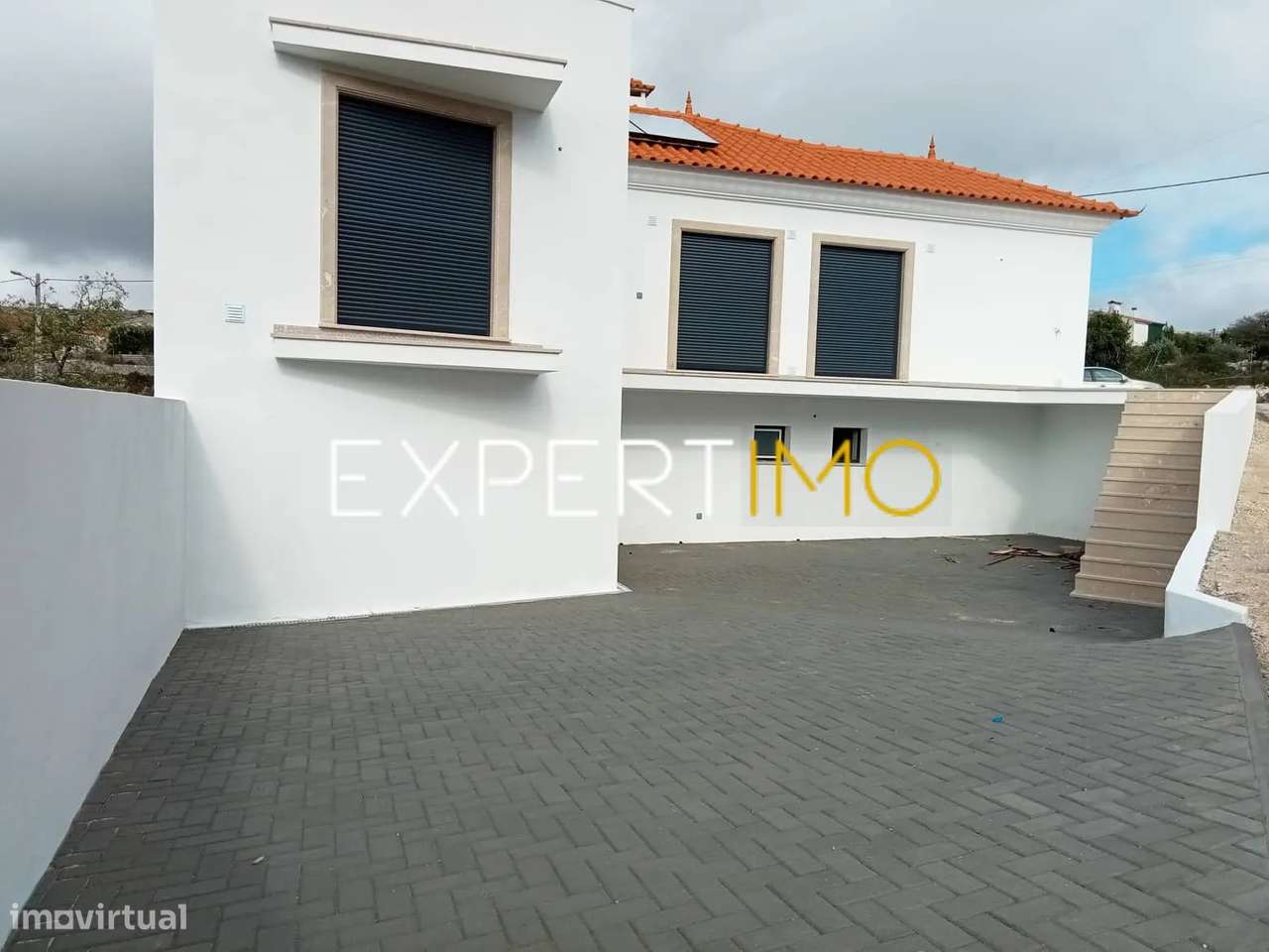 Moradia T2 São Bento, Porto de Mós, Leiria com design moderno-23