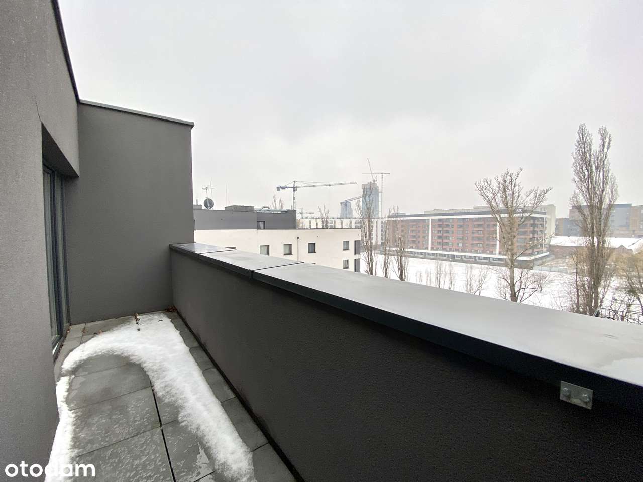 0% prowizji! Nowoczesne 2-pokojowe mieszkanie z dwoma balkonami!-11