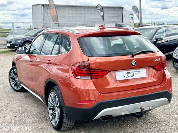 BMW X1 sDrive18d xLine - 4