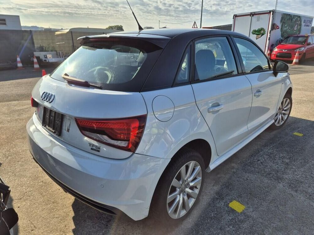 Audi A1 8X (2010-2018) 1.0 TFSI ultra design 2017