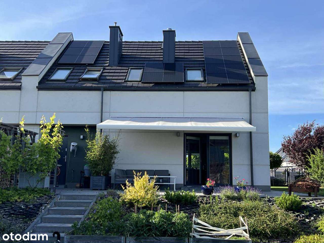 Ekonomiczny dom bliźniak,4 pokoje, Ogród, Garaż, Panele fotowoltaiczne-12