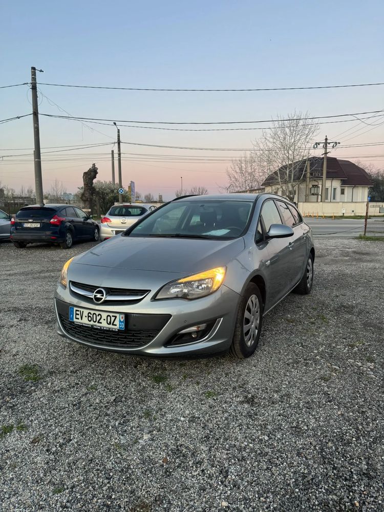 Opel Astra J [2009 - 2018] 1.7 CDTI DPF ecoFLEX Start/Stop 99g ENERGY 2013