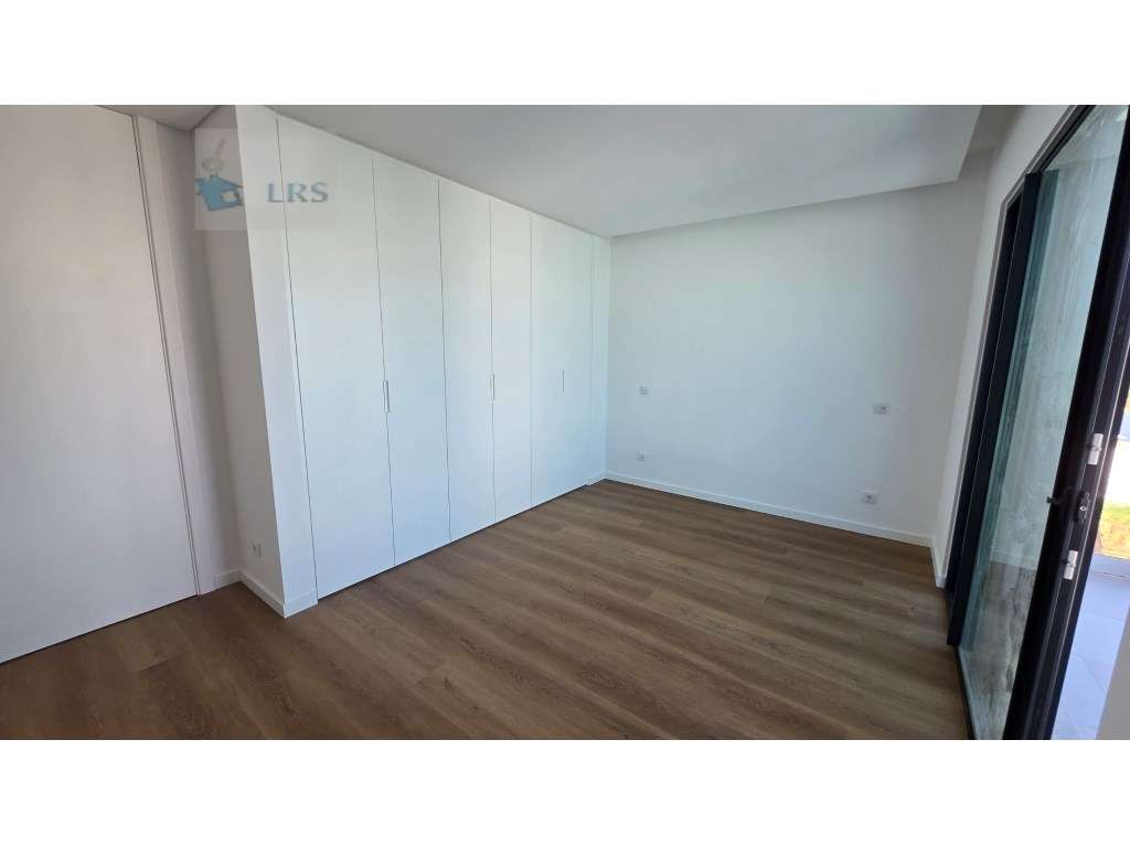 Murches, lindos acabamentos, moradia isolada com 3 suites e 1 quatr...-44