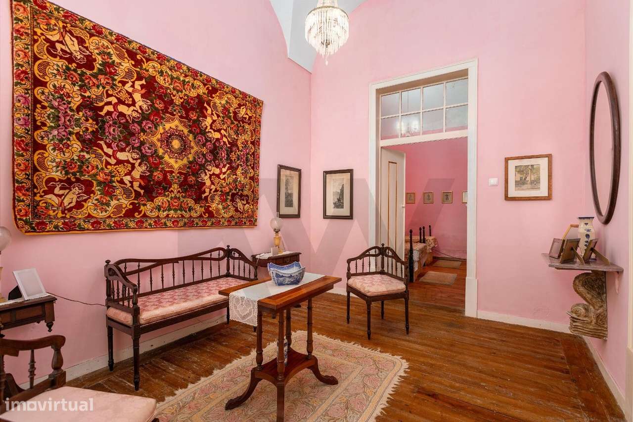 Palacete Histórico do Século XIX no Coração de Ferreira do Alentejo - Grande imagem: 4/60