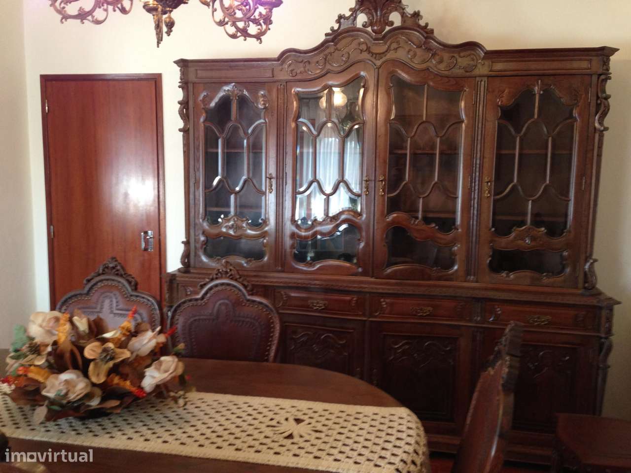 Moradia T3 com Garagem e Terreno em Almalaguês-12