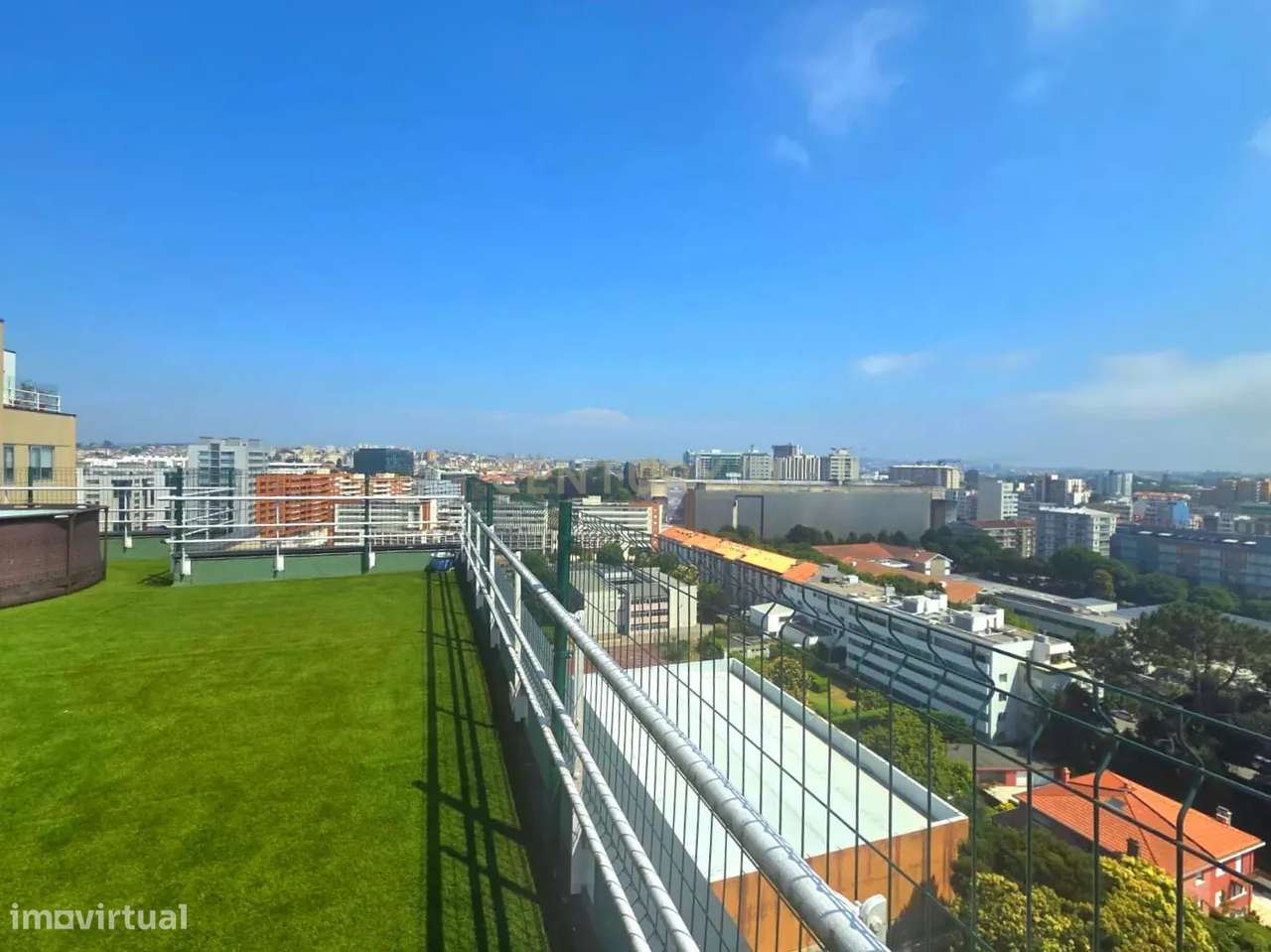 Apartamento T5 Penthouse com Terraço de 208 m² e Vista Panorâmica sobr-23