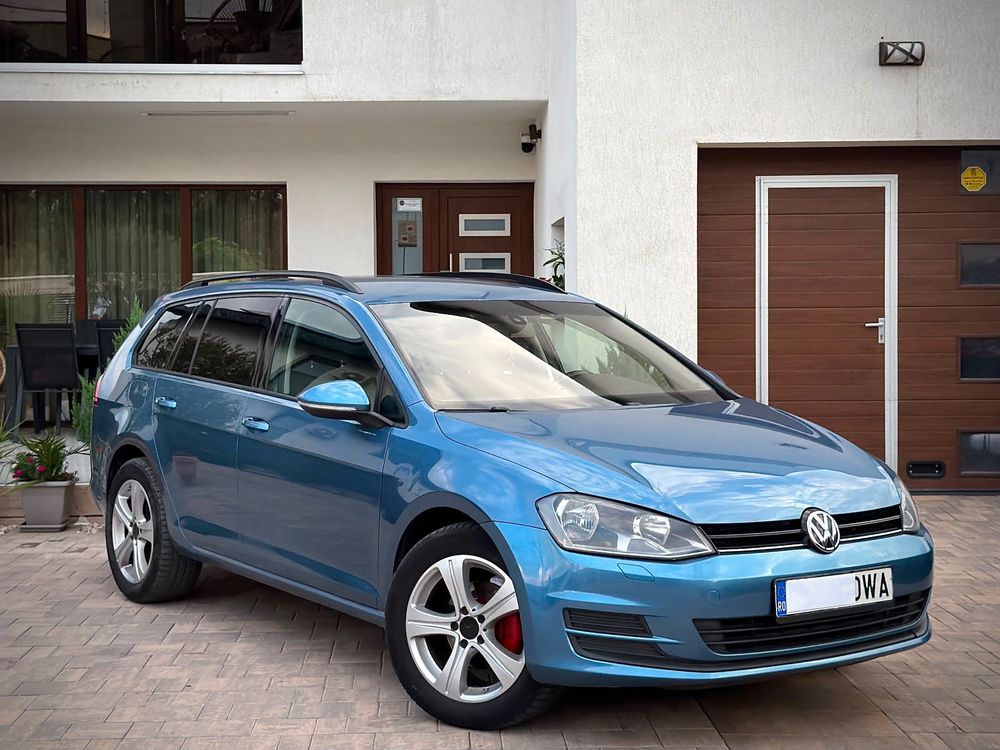 Volkswagen Golf VII [2012 - 2020] 1.6 TDI BlueMotion Technology DSG Comfortline 2016