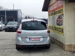 Renault Grand Scenic - 10