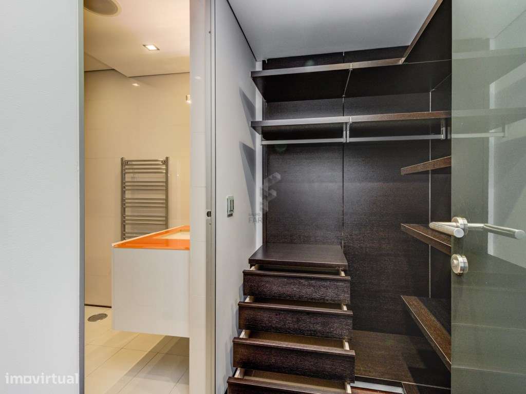 Magnífico apartamento T5 + 1 no Condomínio Jardins São Lourenço - L...-33