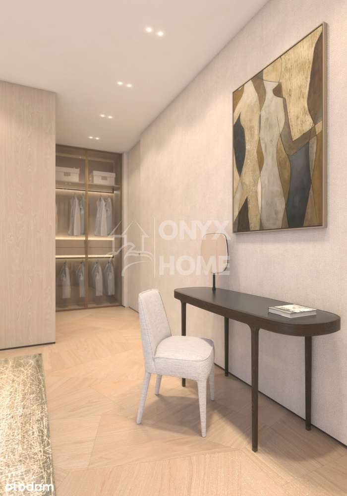 4 pokoje w centrum! Hala + komórka + balkon.-12