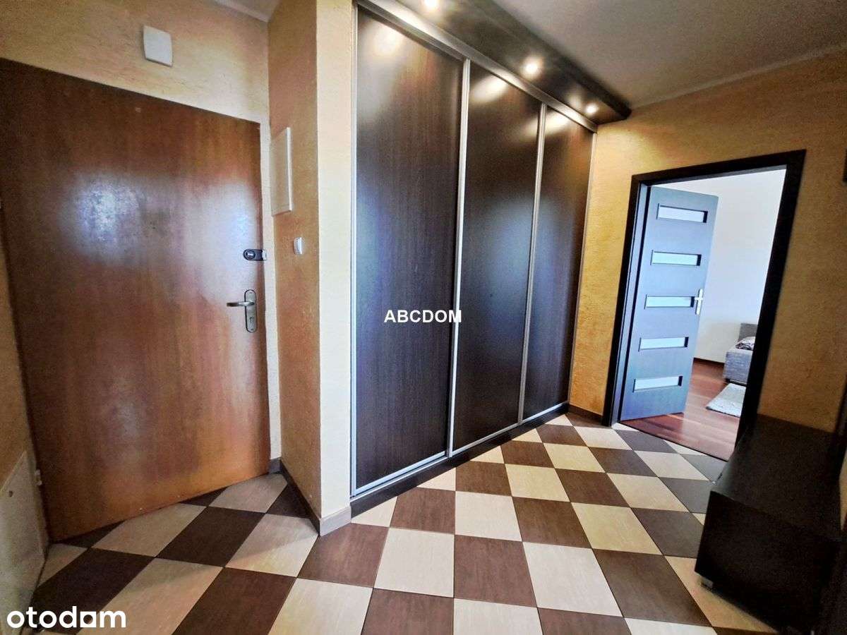 Płaszów - dwa pokoje, jasna kuchnia, 1 piętro-14