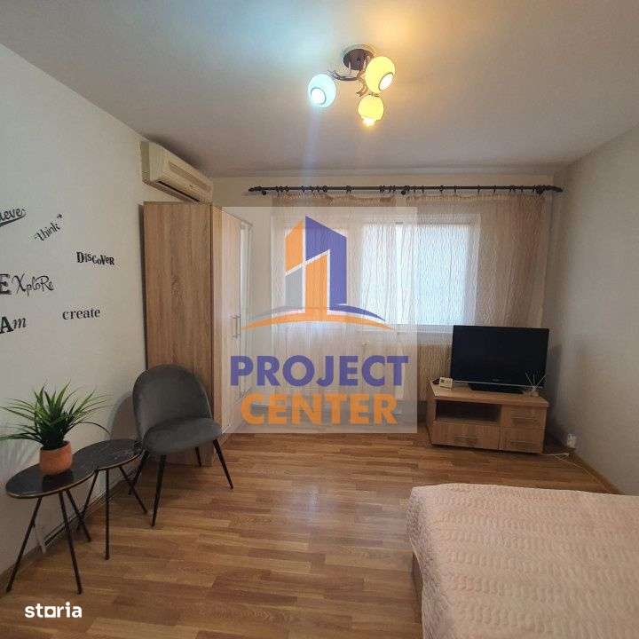 Garsoniera Exercitiu, langa liceele Dinu Lipatti si Barbu - Imagine principală: 2/9