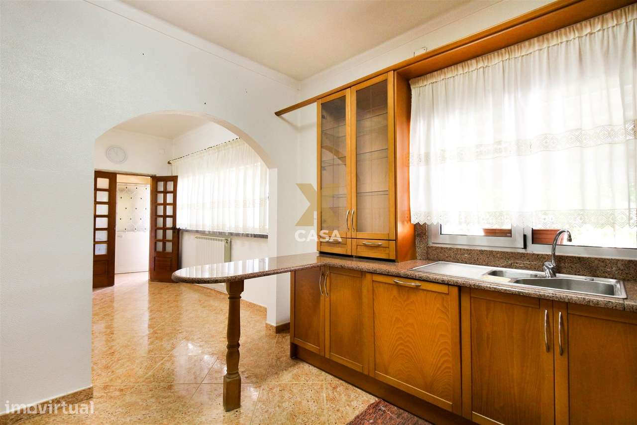 Moradia T3 Venda em Rio de Couros e Casal dos Bernardos,Ourém-9
