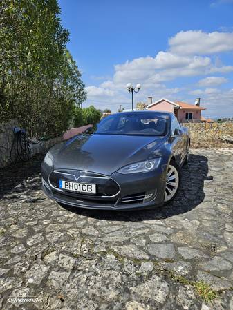 Tesla Model S 85D AWD - 6