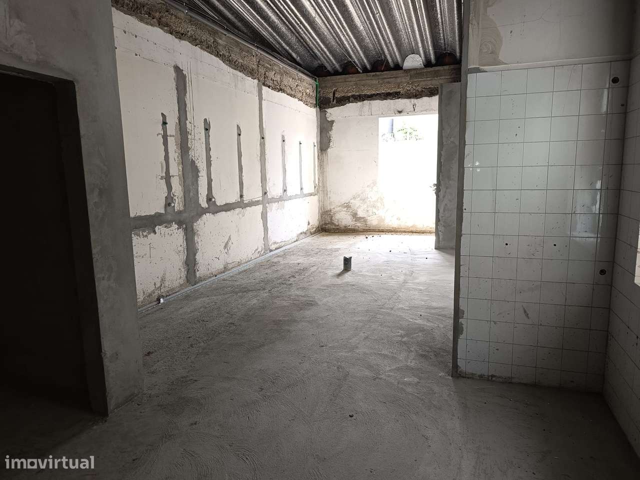 [VENDA] Complexo Industrial/Comercial Premium – Face à EN310-36