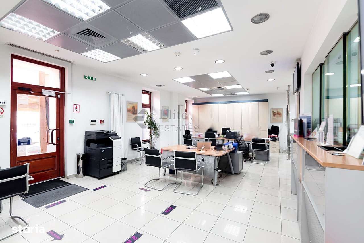 Spatiu pentru birouri ultracentral de inchiriat in Oradea - Imagine principală: 3/14