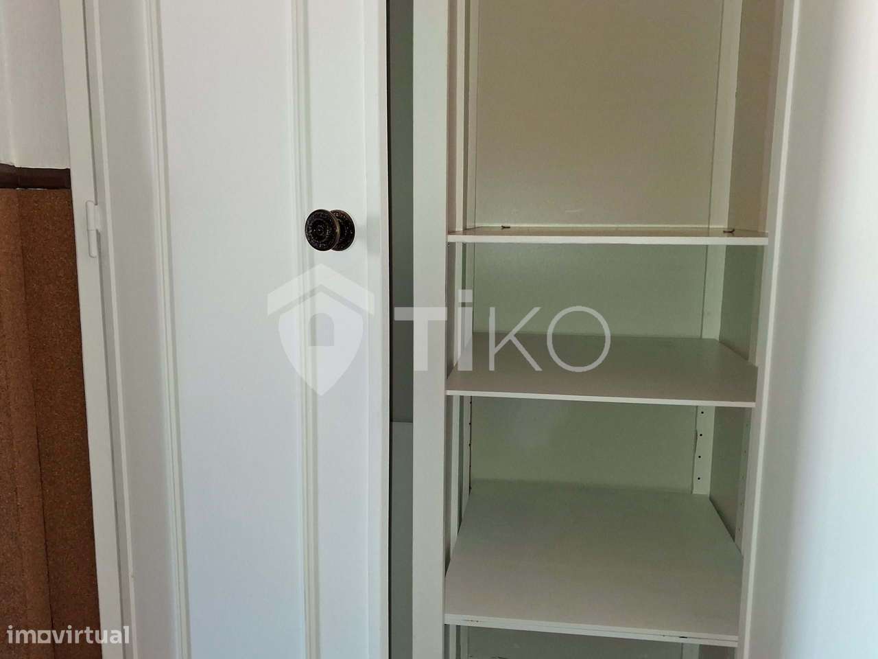 Apartamento T3 em Amadora-32