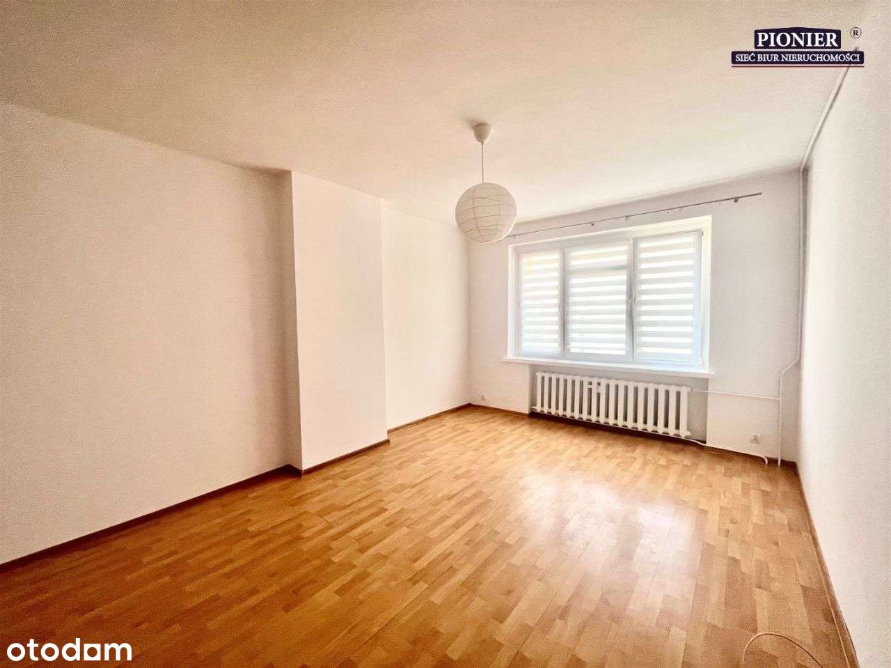 Katowice Kostuchna obszerna kawalerka-2