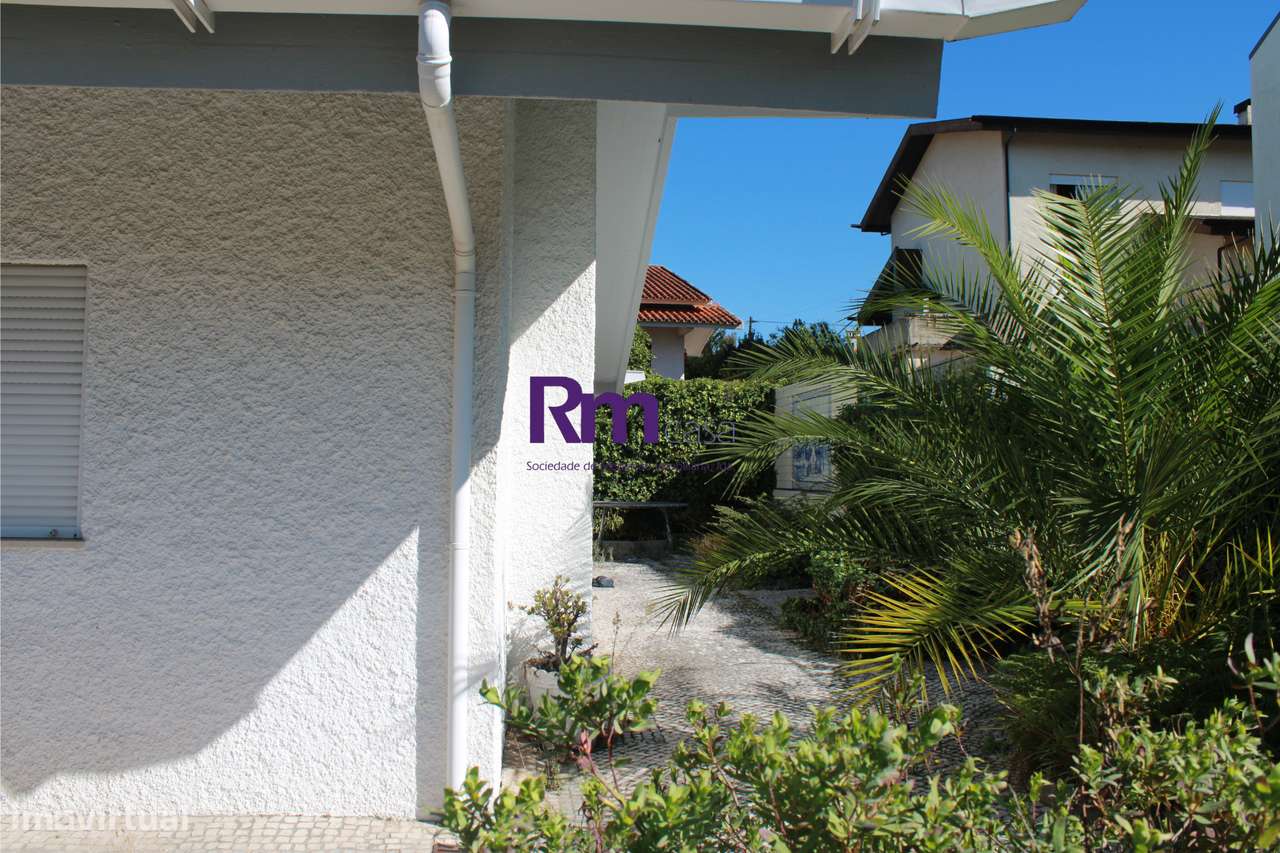 excelente moradia independente na Cruz de Celas-18