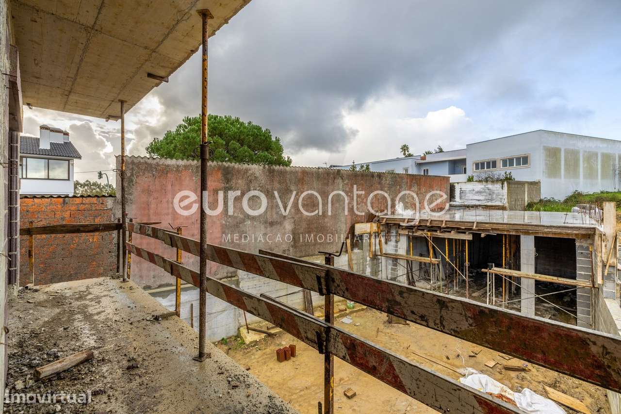 Moradia T3+1 às portas da cidade de Leiria-17