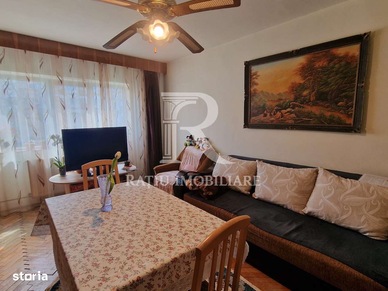 Apartament cu 3 camere | Xenopol | Oradea-1